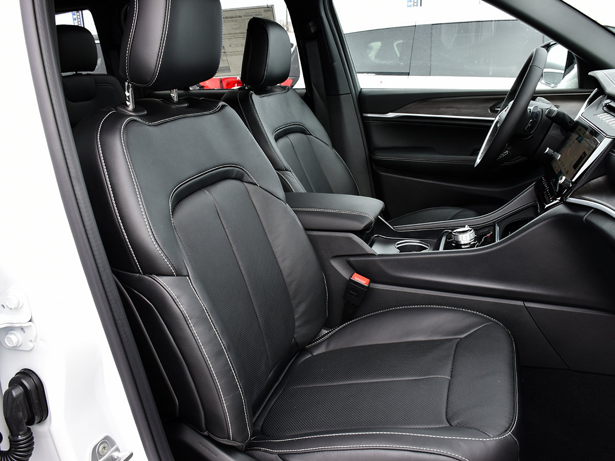 2026 Jeep Grand Cherokee LIMITED RESERVE-25