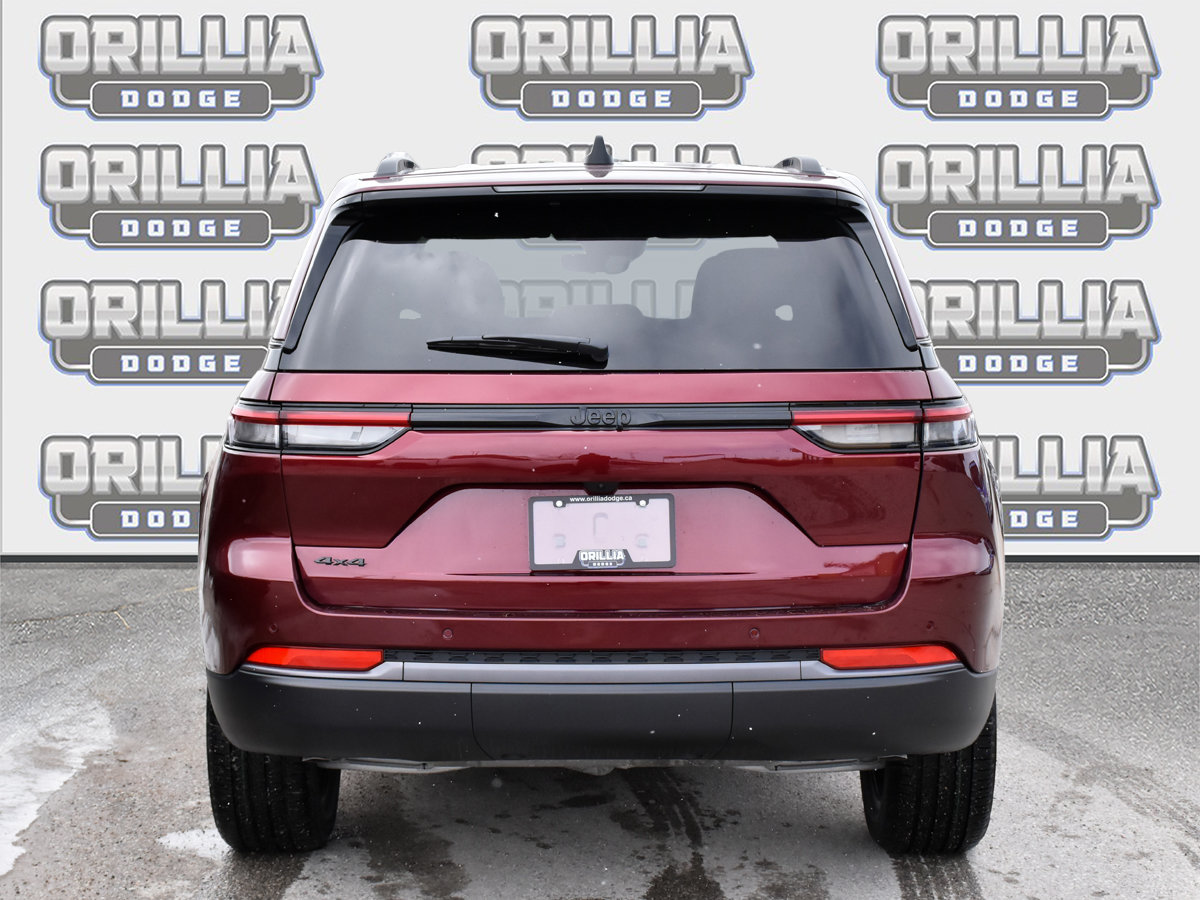 2026 Jeep Grand Cherokee ALTITUDE-4