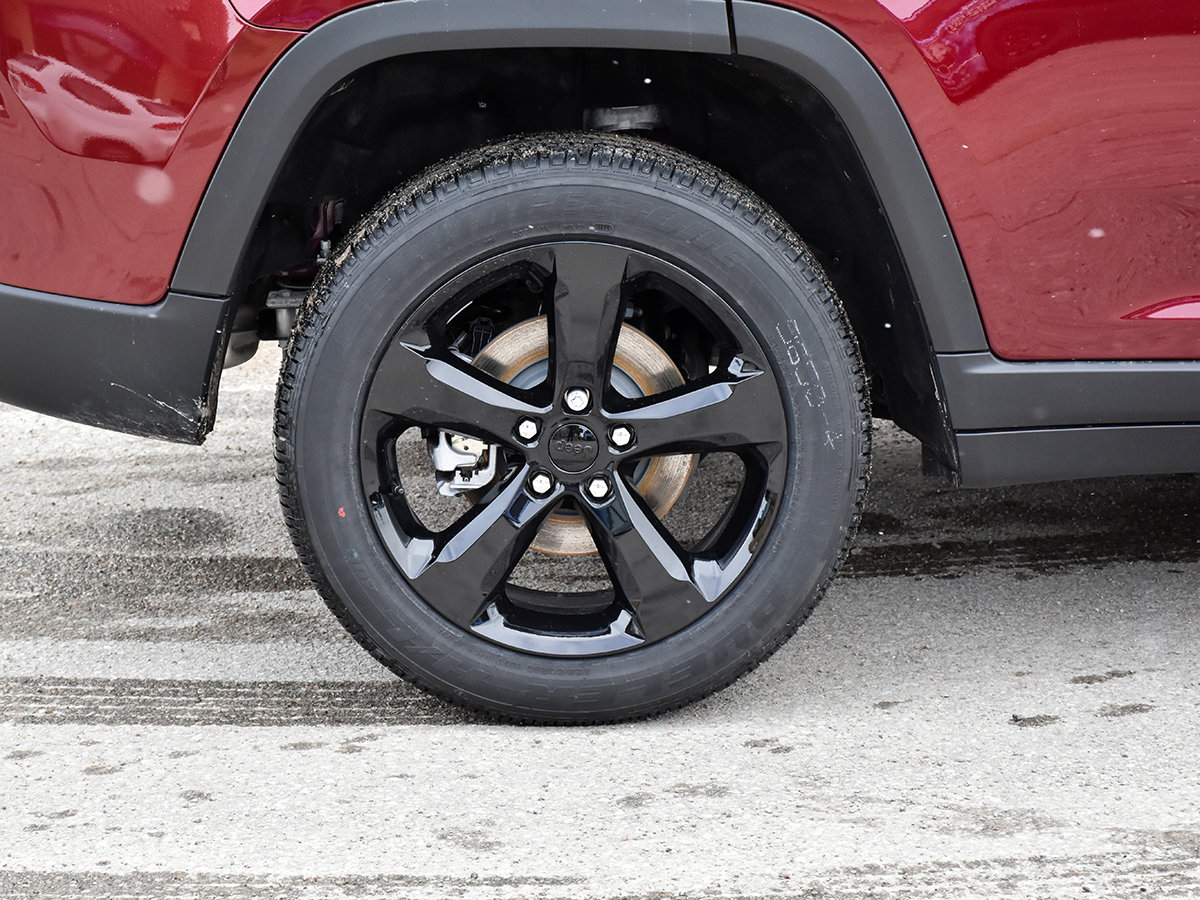 2026 Jeep Grand Cherokee ALTITUDE-7