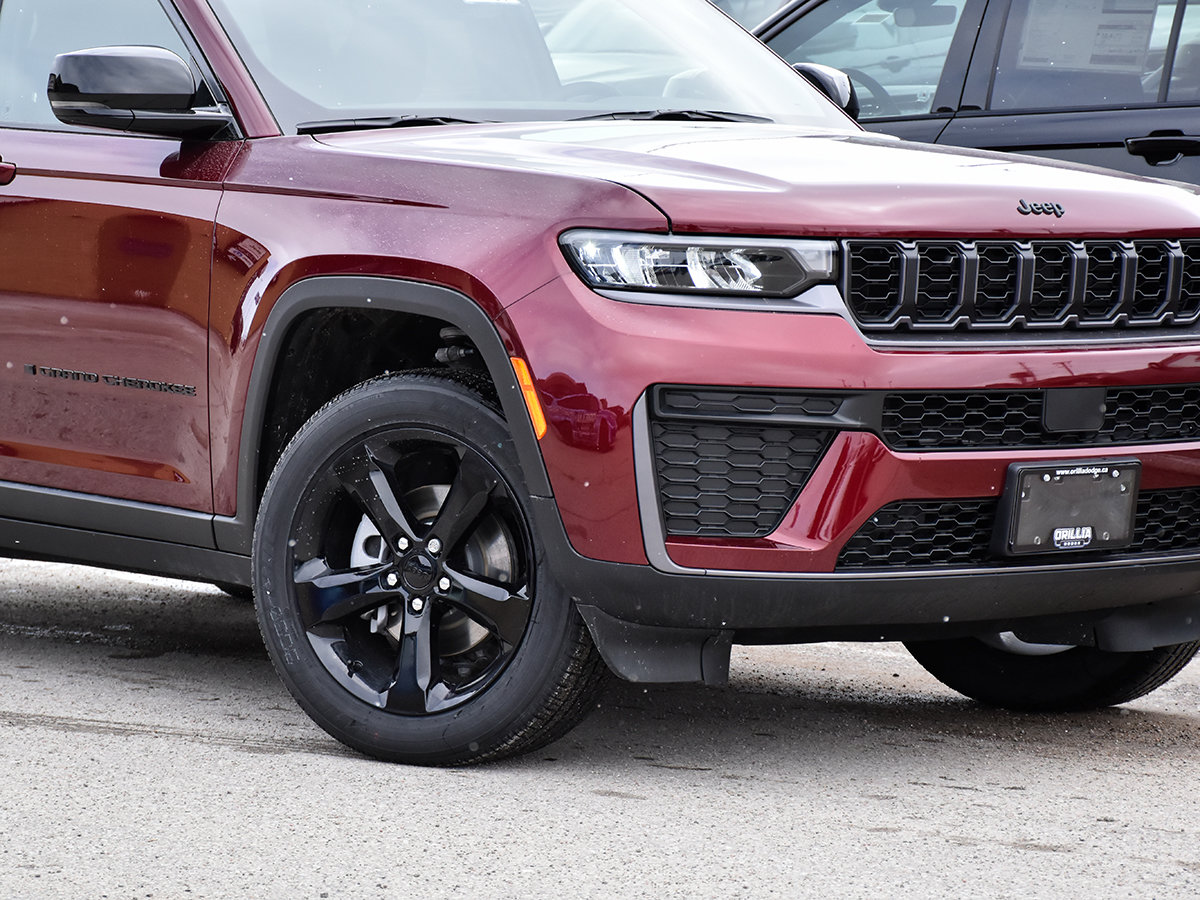 2026 Jeep Grand Cherokee ALTITUDE-5