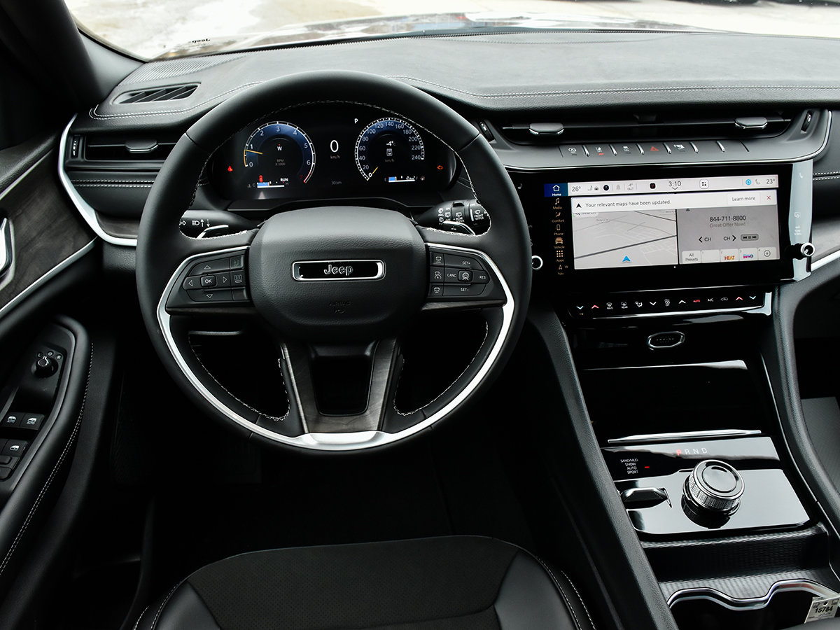 2026 Jeep Grand Cherokee ALTITUDE-14