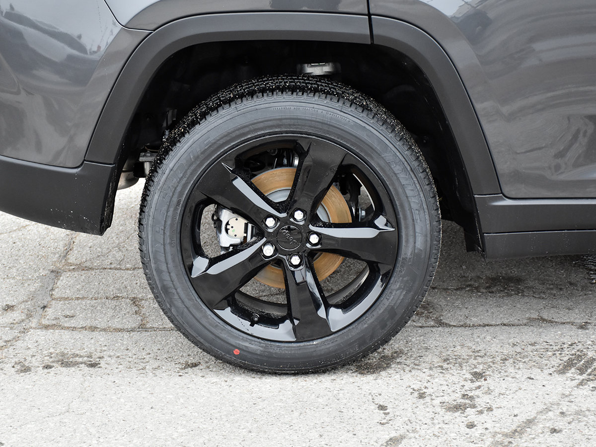2026 Jeep Grand Cherokee ALTITUDE-7