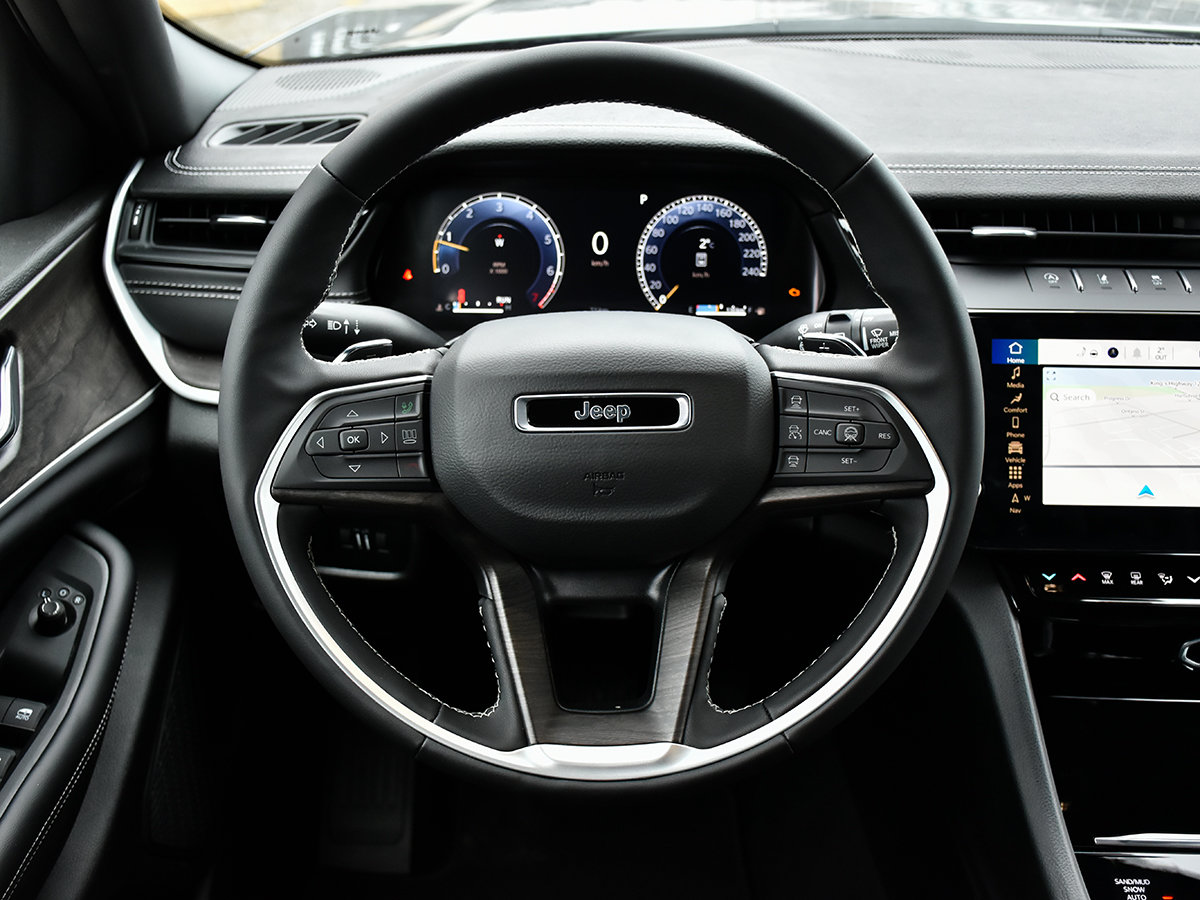 2026 Jeep Grand Cherokee ALTITUDE-15