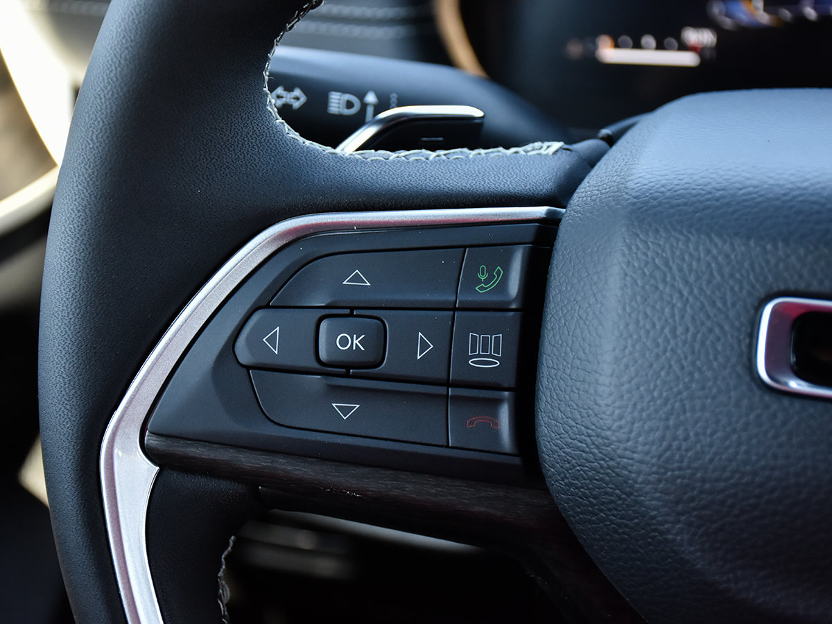 2026 Jeep Grand Cherokee ALTITUDE-18