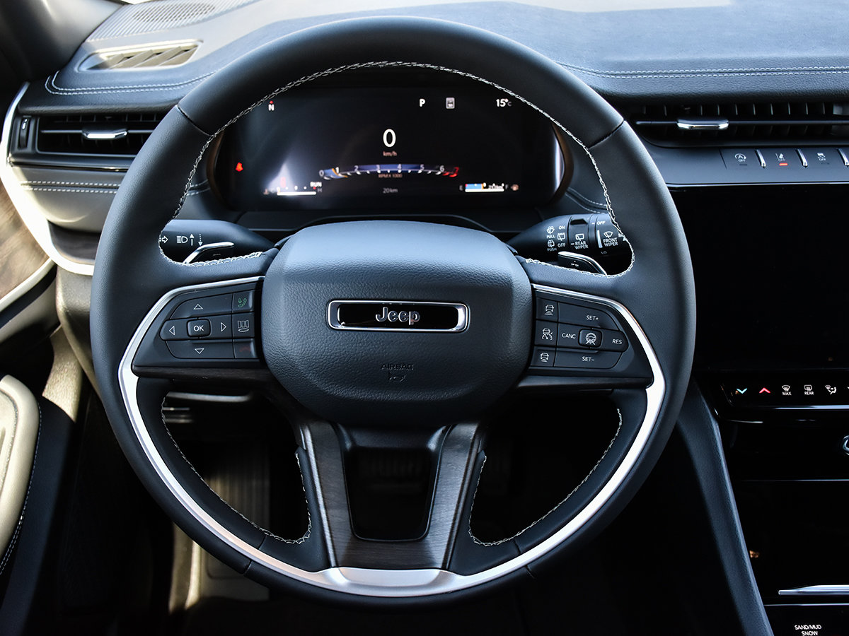 2026 Jeep Grand Cherokee ALTITUDE-14