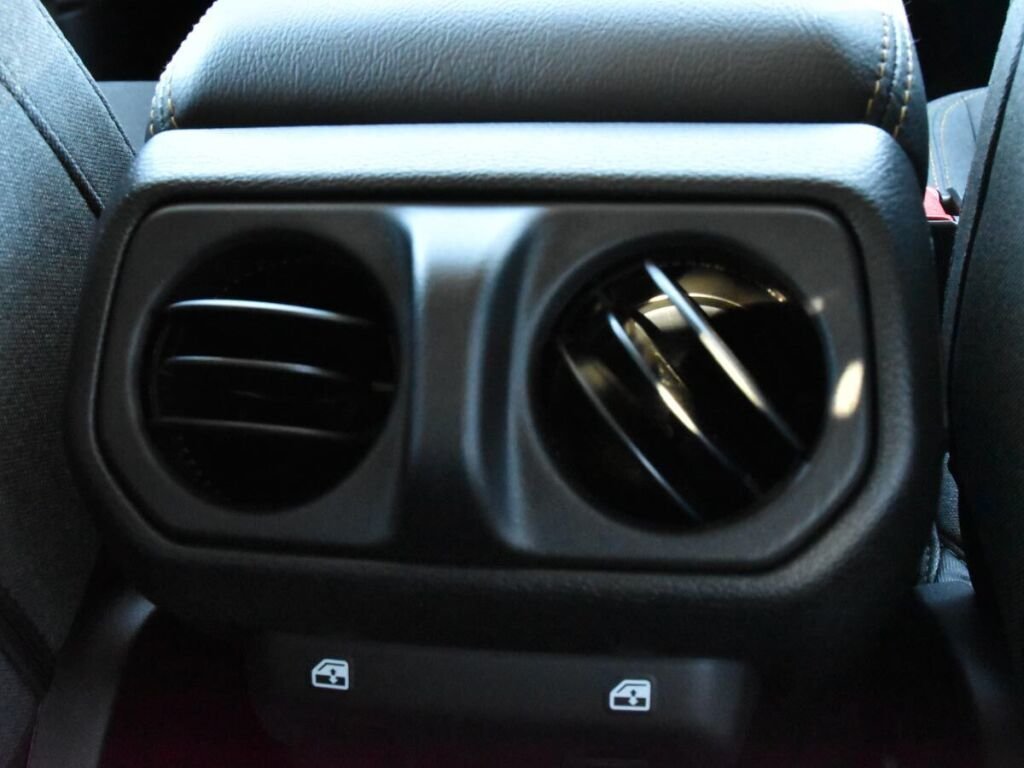 2025 Jeep Wrangler 4-Door SAHARA-14
