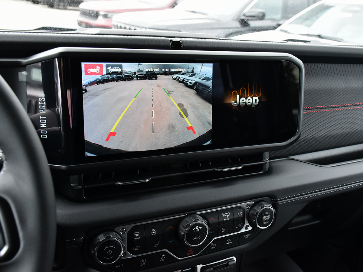 2025 Jeep WRANGLER RUBICON-18