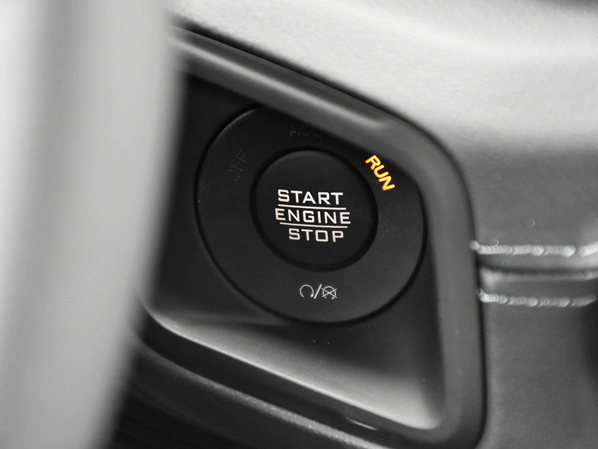 2025 Jeep WRANGLER RUBICON-21