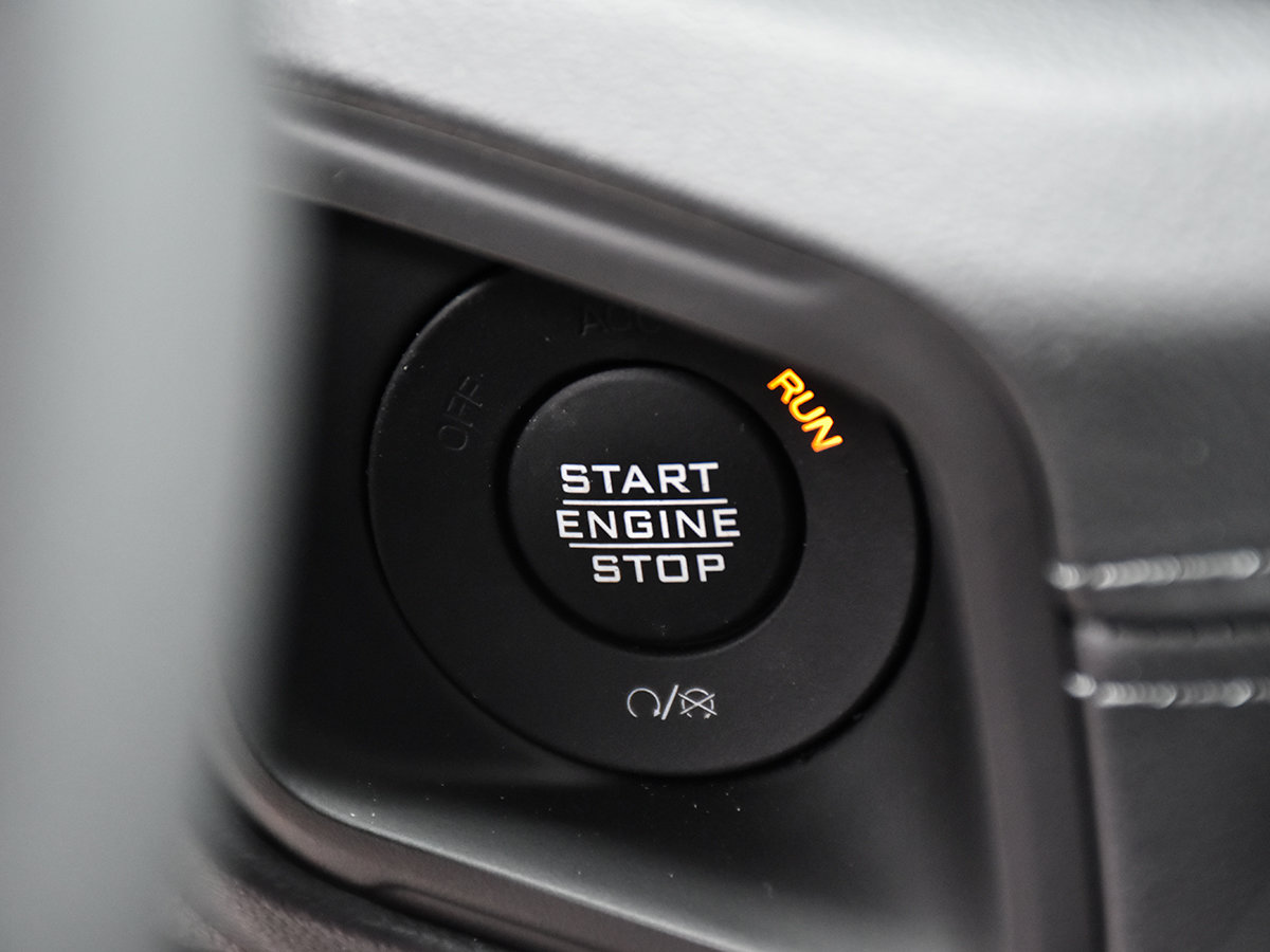 2025 Jeep WRANGLER SAHARA-22