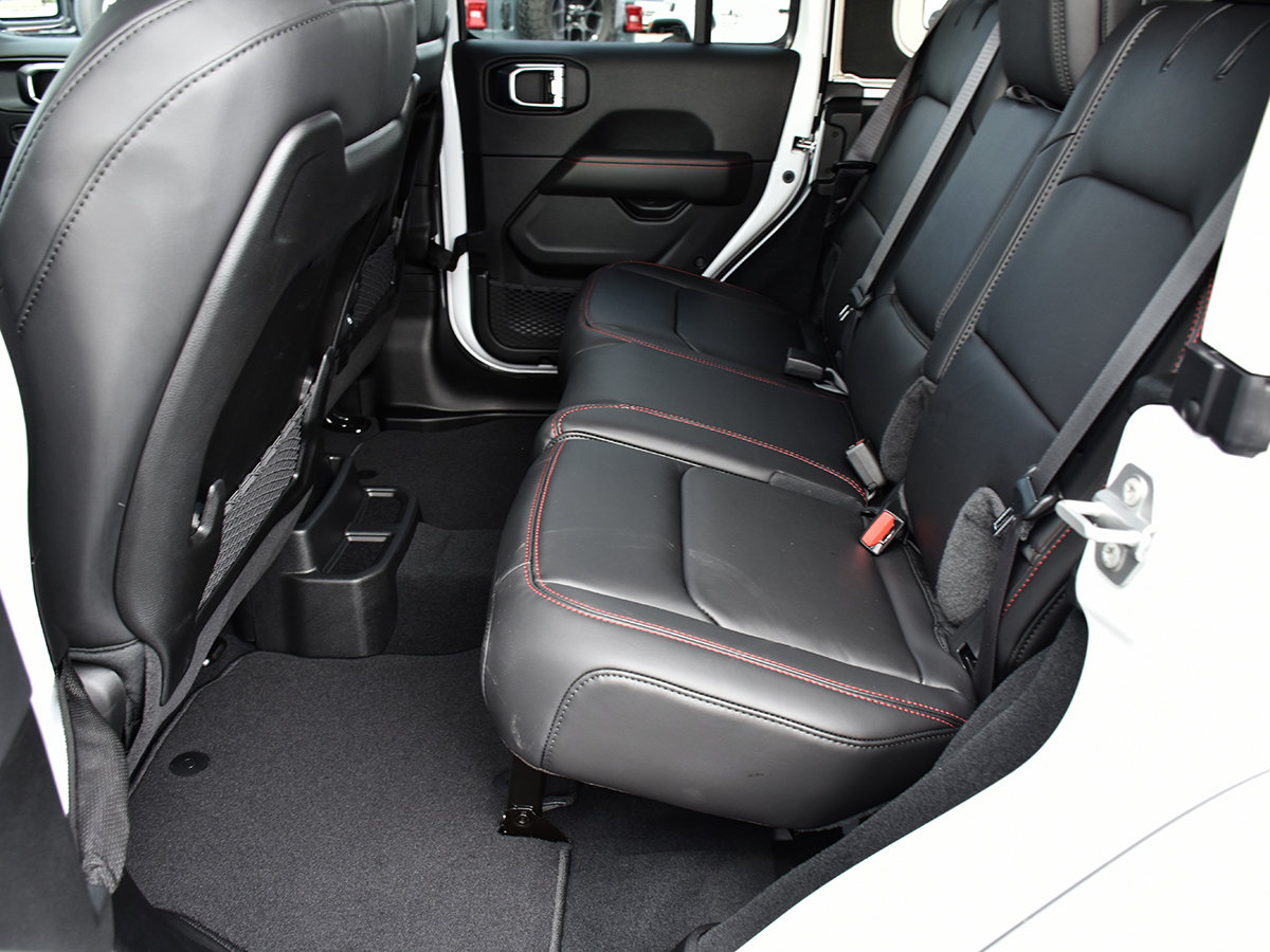 2026 Jeep Wrangler 4-Door RUBICON X-13