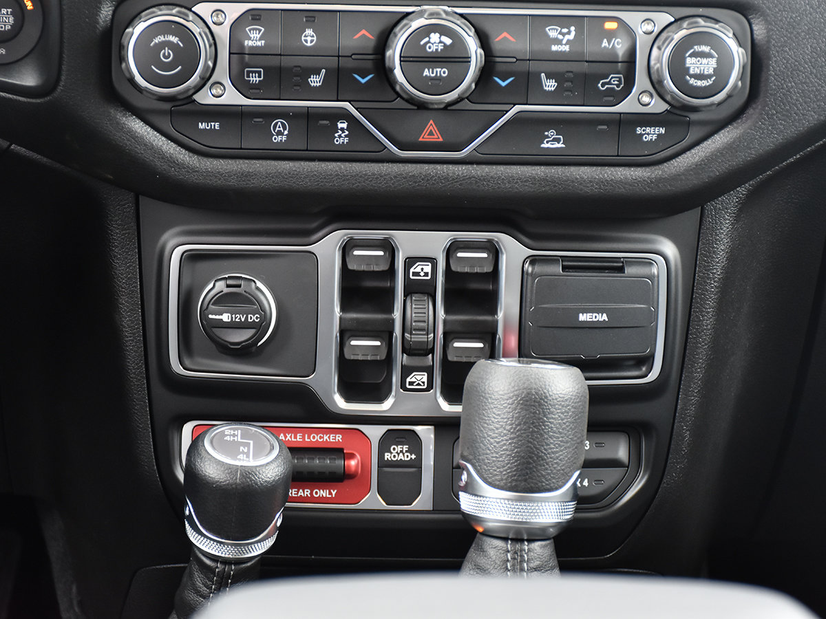 2026 Jeep Wrangler 4-Door WILLYS-16