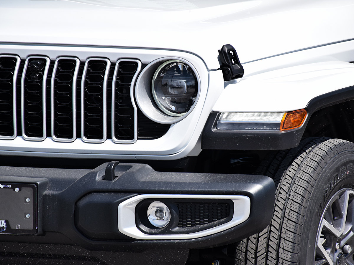 2026 Jeep Wrangler 4-Door SAHARA-4