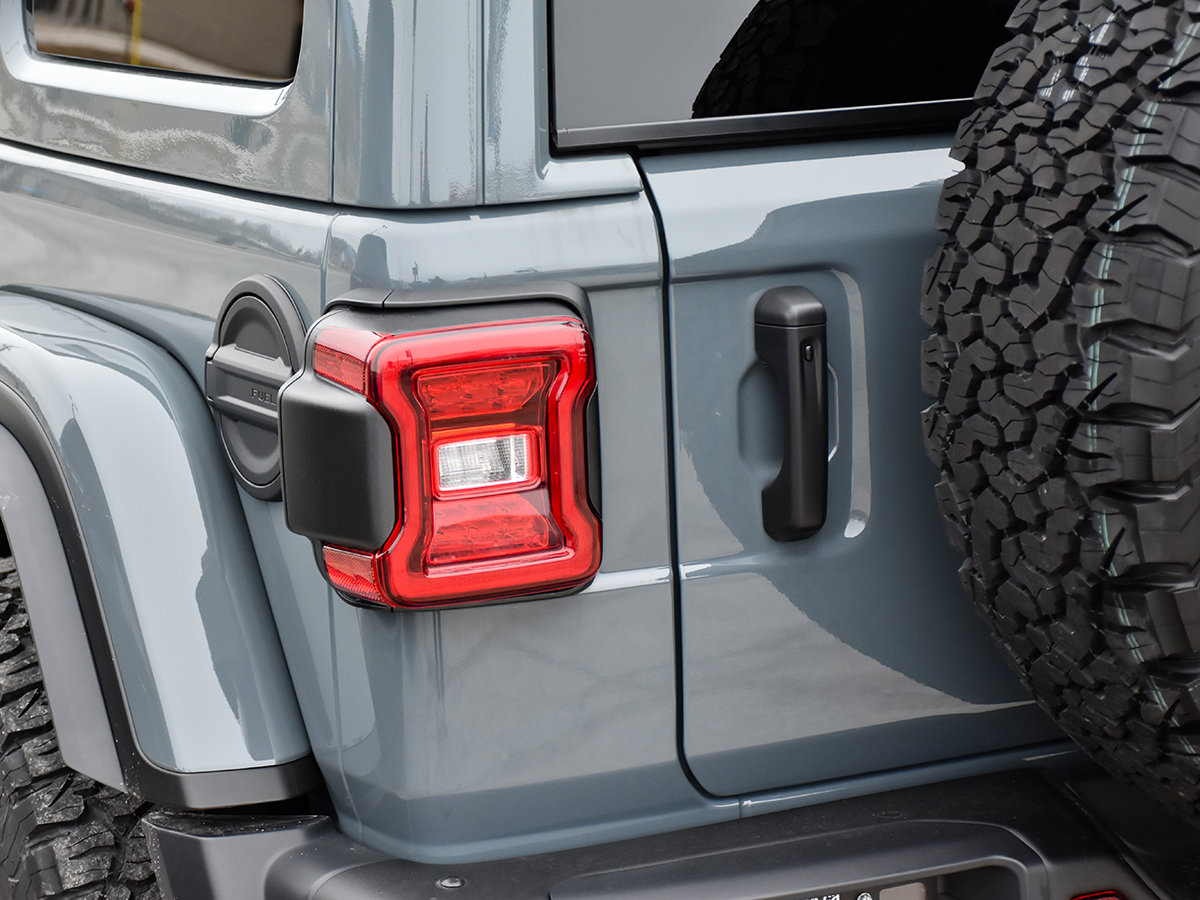 2026 Jeep Wrangler 4-Door RUBICON X-8