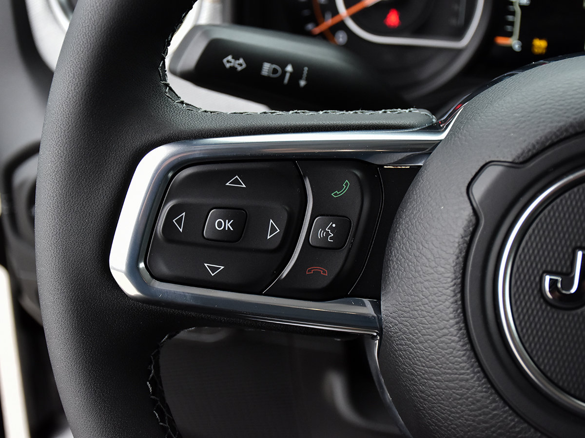 2026 Jeep Wrangler 4-Door SAHARA-13