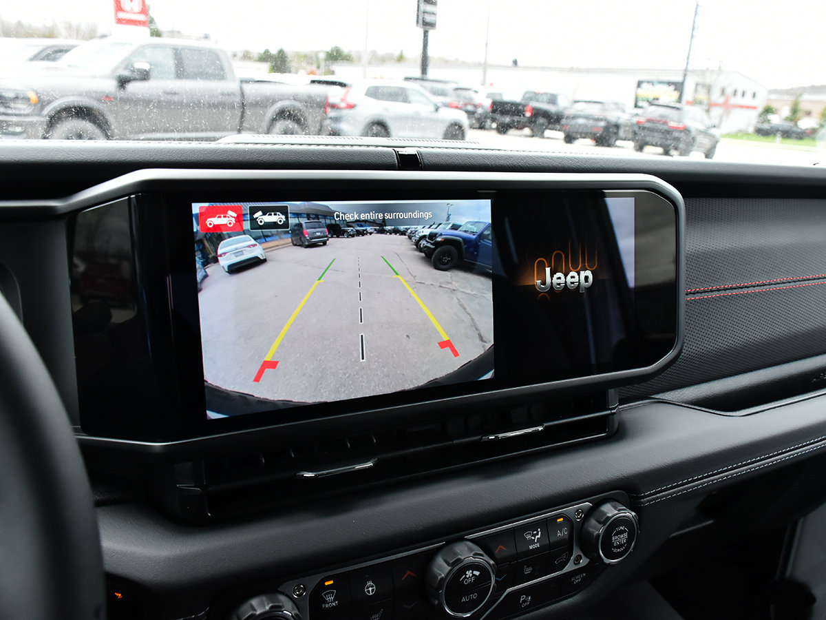 2025 Jeep Wrangler 4-Door RUBICON-17