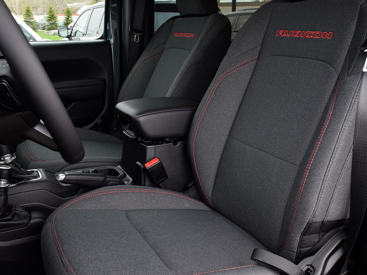 2025 Jeep WRANGLER RUBICON-9