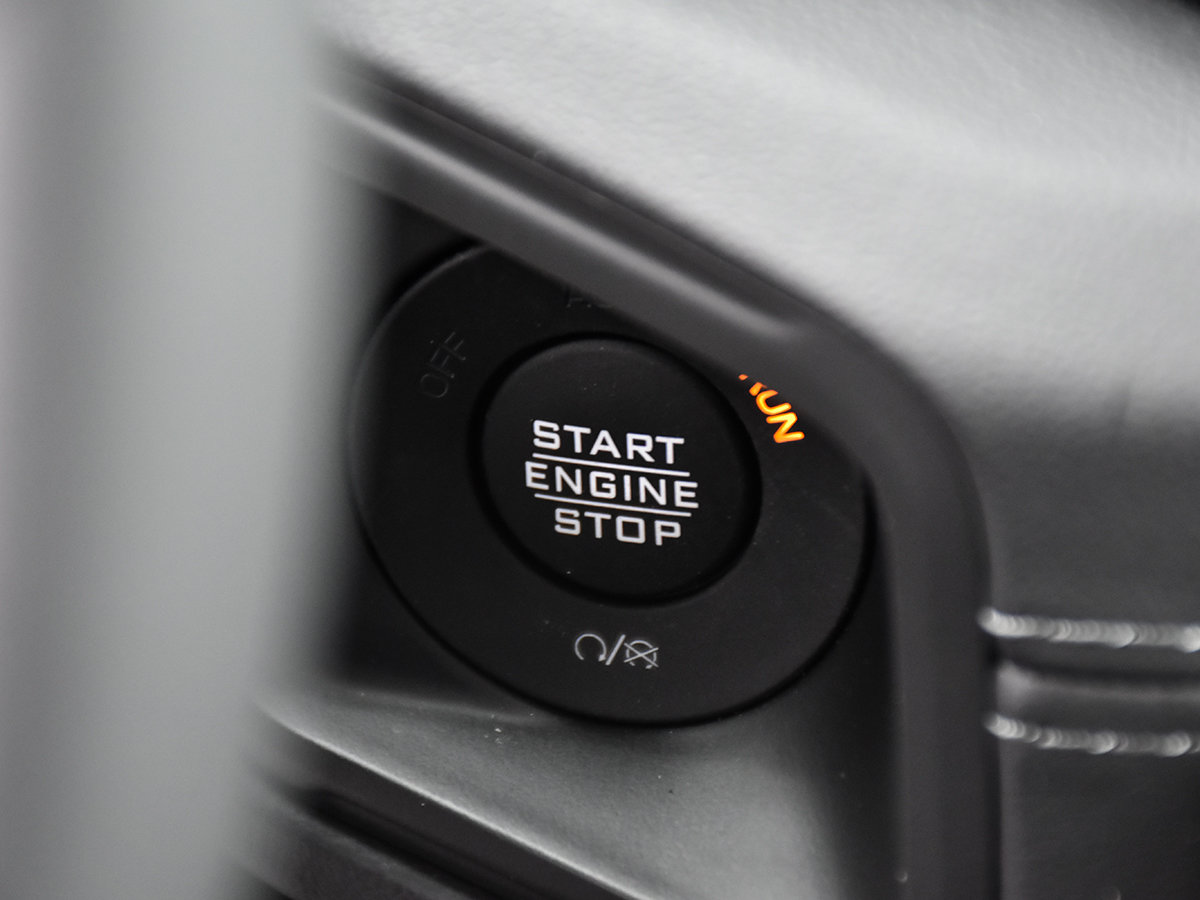 2025 Jeep WRANGLER SPORT S-21