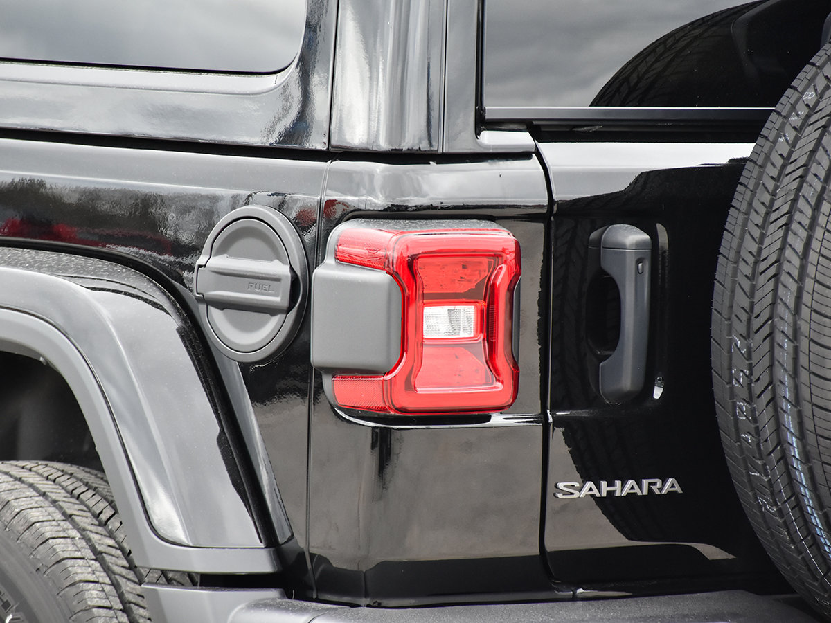 2025 Jeep WRANGLER SPORT S-6
