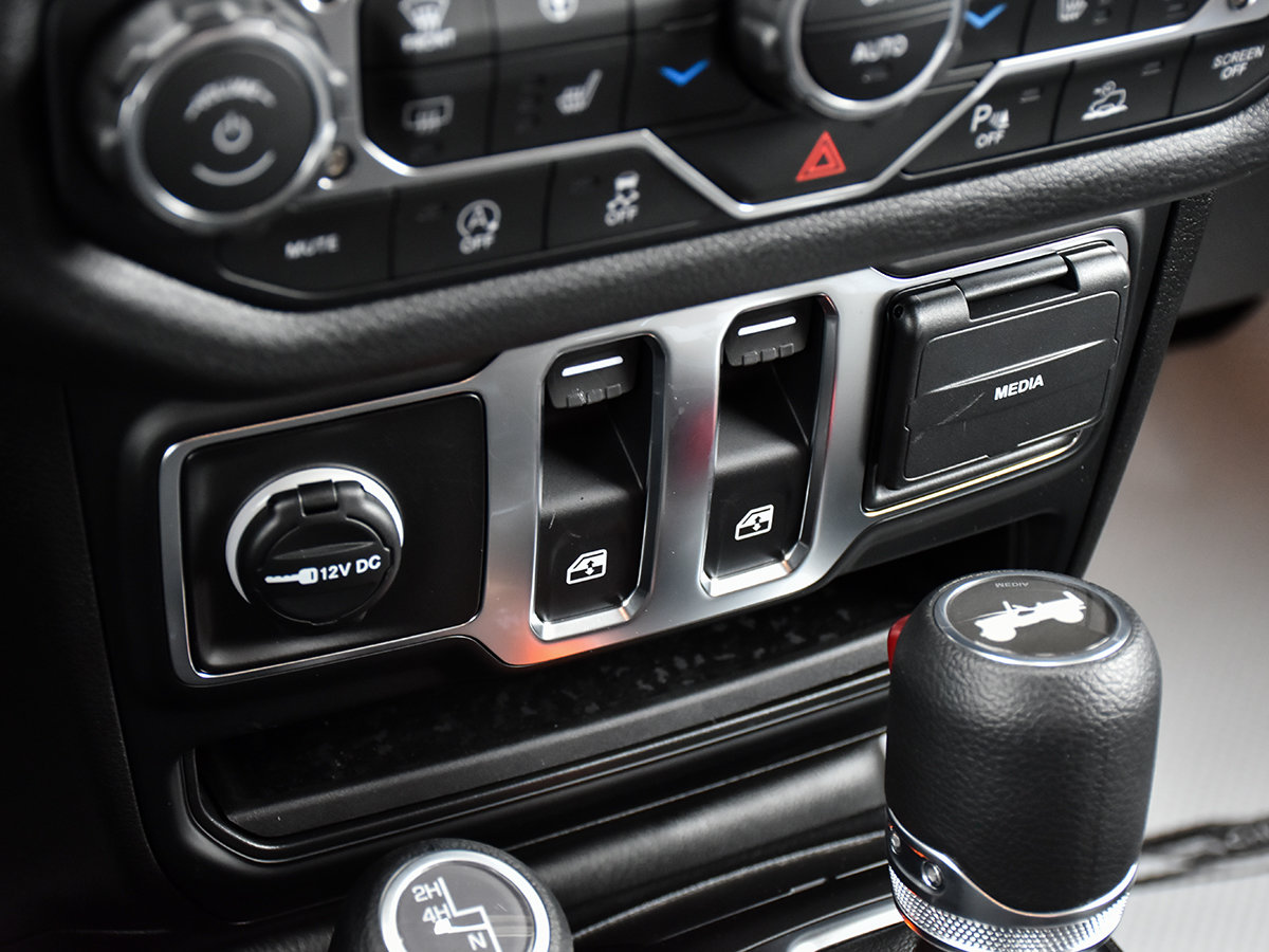 2026 Jeep Wrangler SPORT S-17