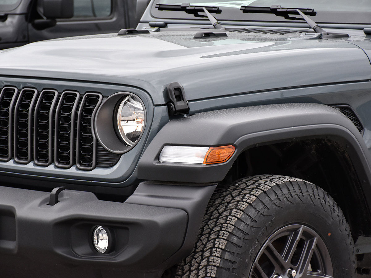 2026 Jeep Wrangler SPORT S-4
