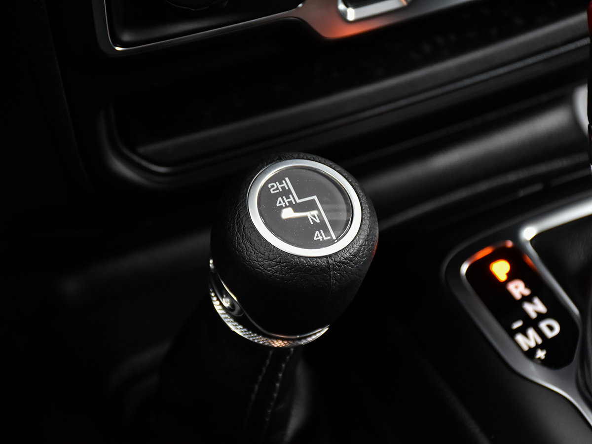 2026 Jeep Wrangler SPORT S-19