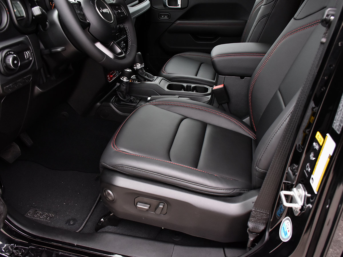 2026 Jeep Wrangler 4-Door RUBICON-7