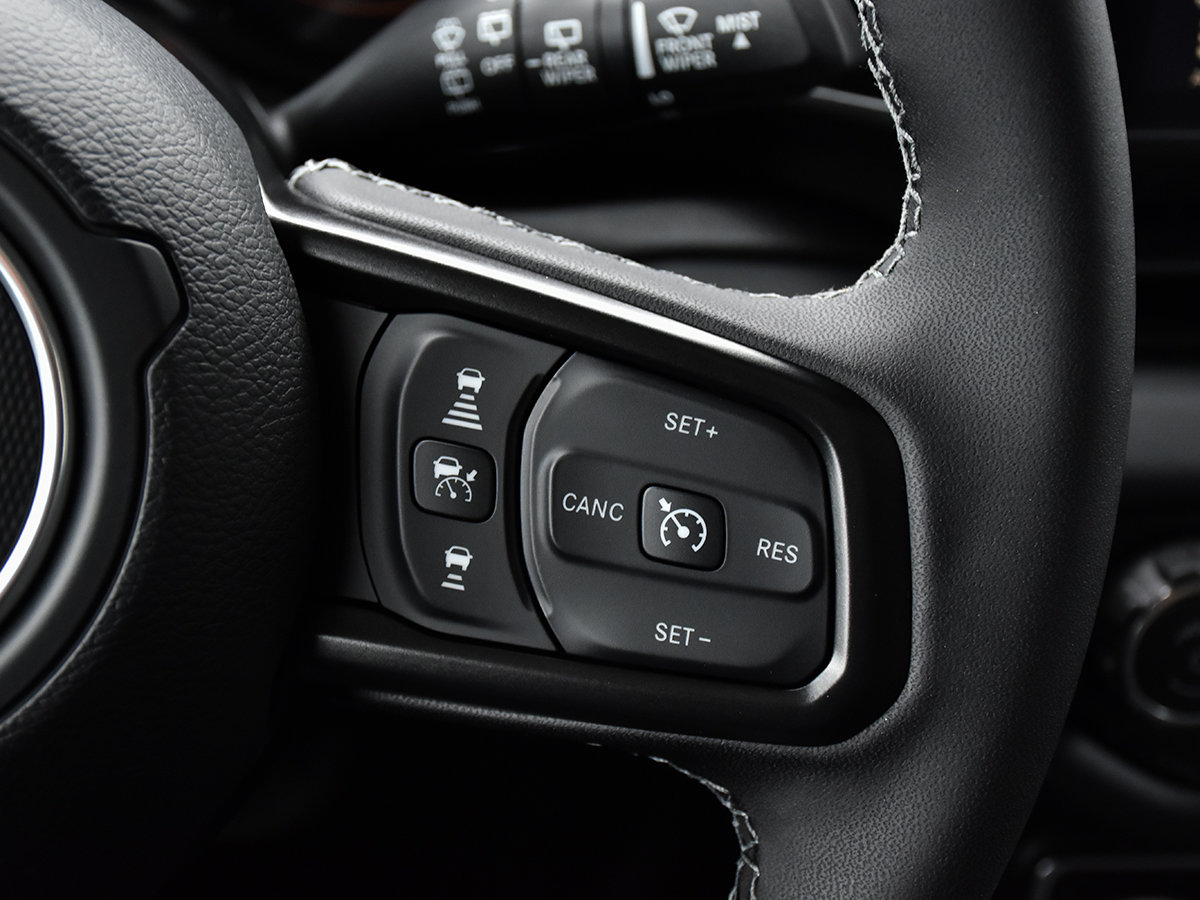 2026 Jeep Wrangler 4-Door RUBICON-13