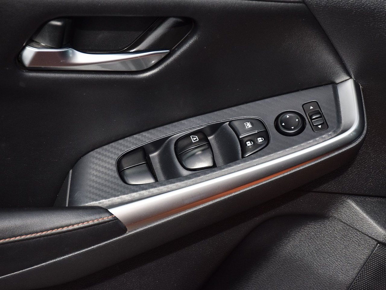 2020 Nissan Sentra SR-8