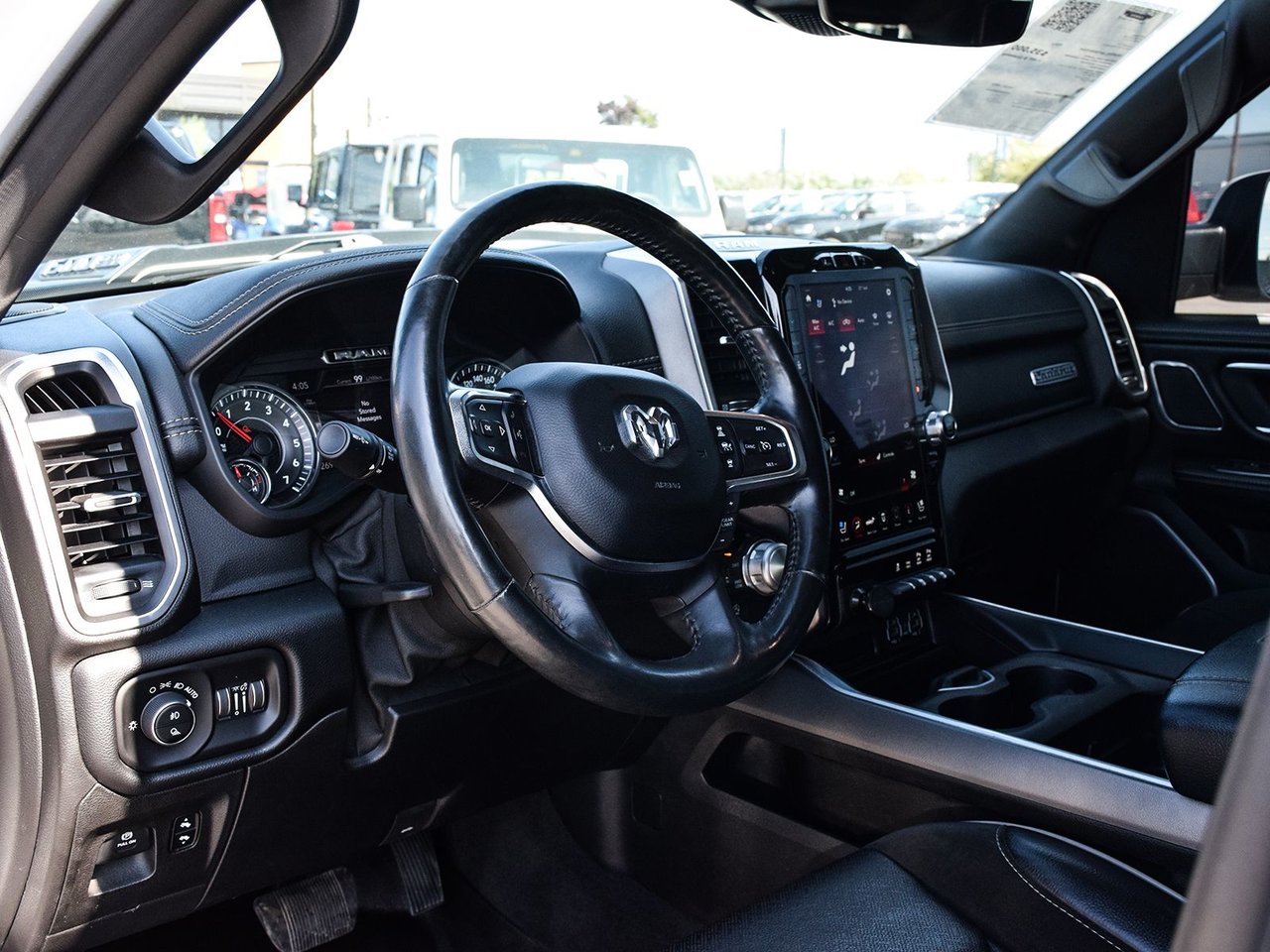 2020 Ram 1500 Laramie-9
