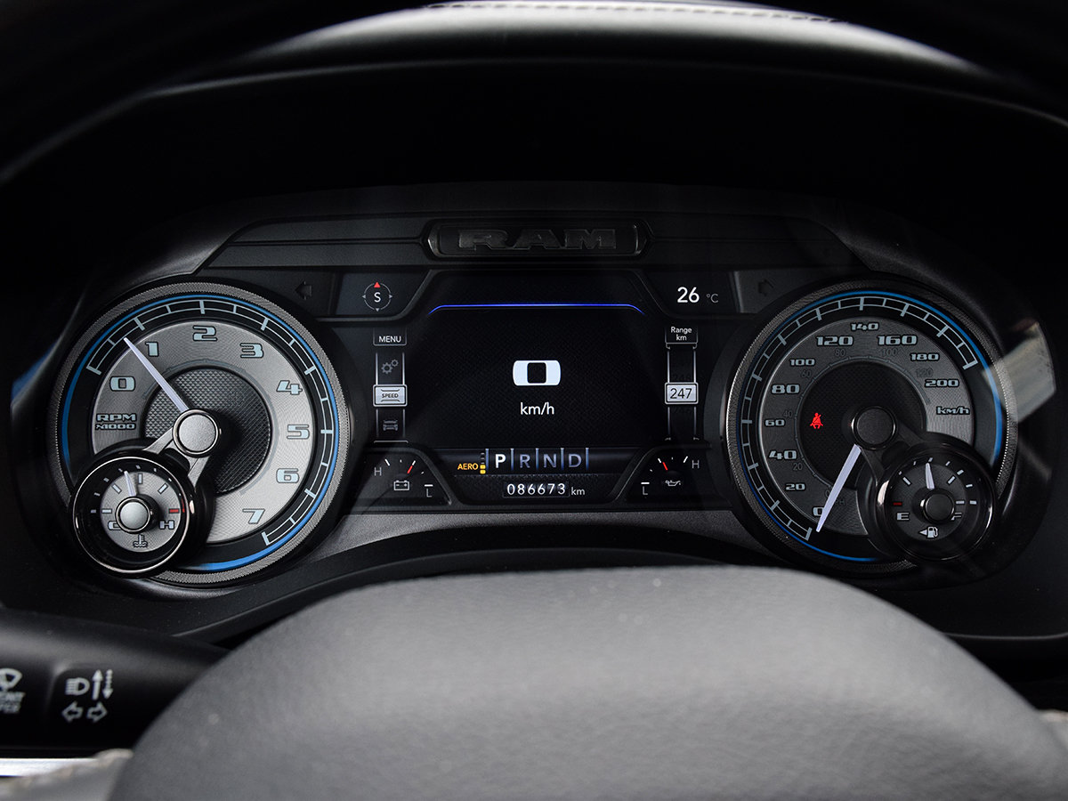 2022 Ram 1500 LIMITED-23