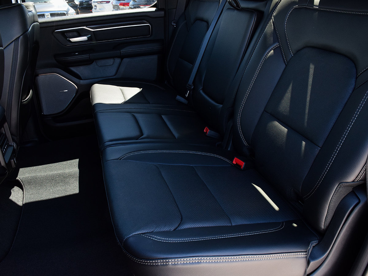 2026 Ram 1500 SPORT-12