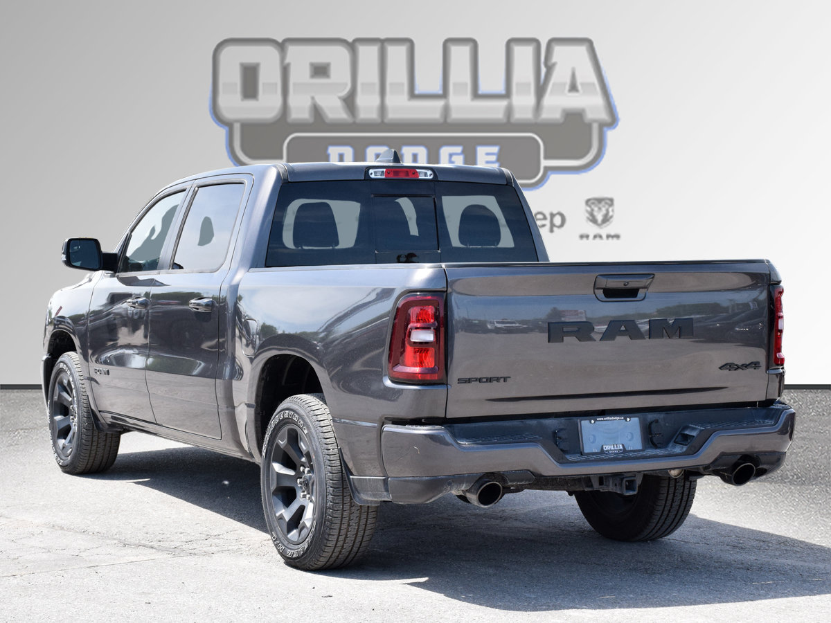 2026 Ram 1500 SPORT-3