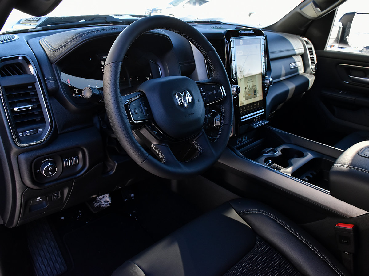 2026 Ram 1500 SPORT-9