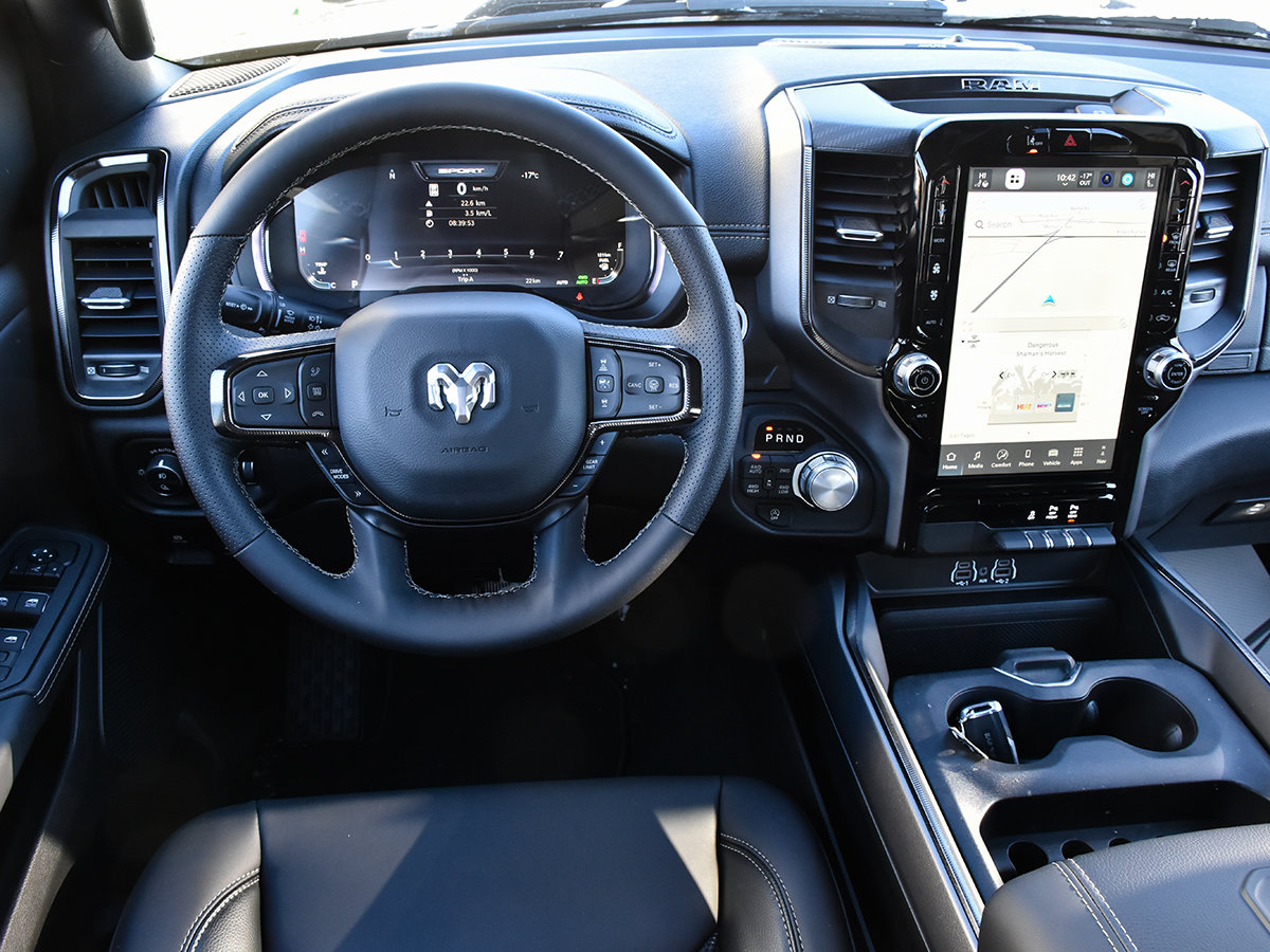 2026 Ram 1500 SPORT-14