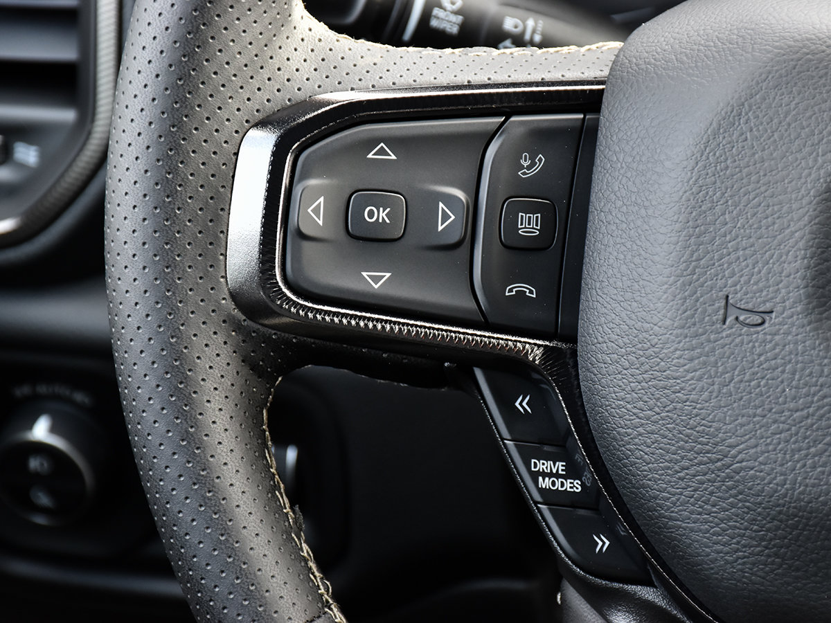 2026 Ram 1500 SPORT-18