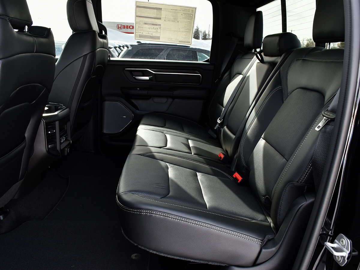 2026 Ram 1500 SPORT-13