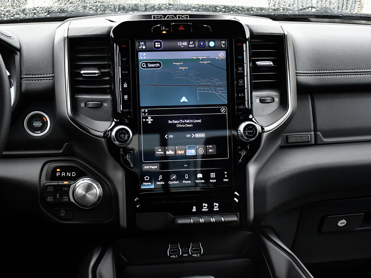 2026 Ram 1500 SPORT-16