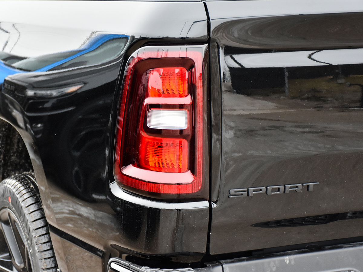 2026 Ram 1500 SPORT-8