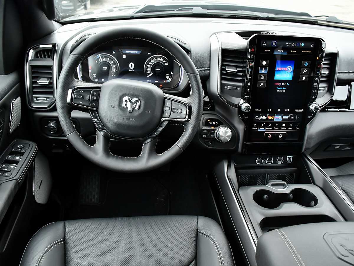 2026 Ram 1500 SPORT-16