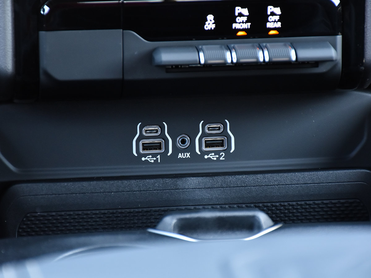 2026 Ram 1500 SPORT-22