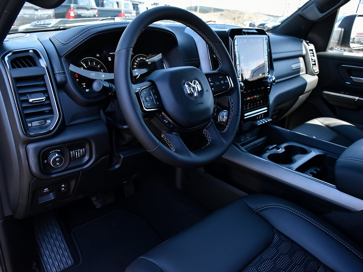2026 Ram 1500 SPORT-9