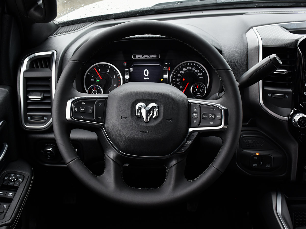 2026 Ram 2500 BIG HORN-15