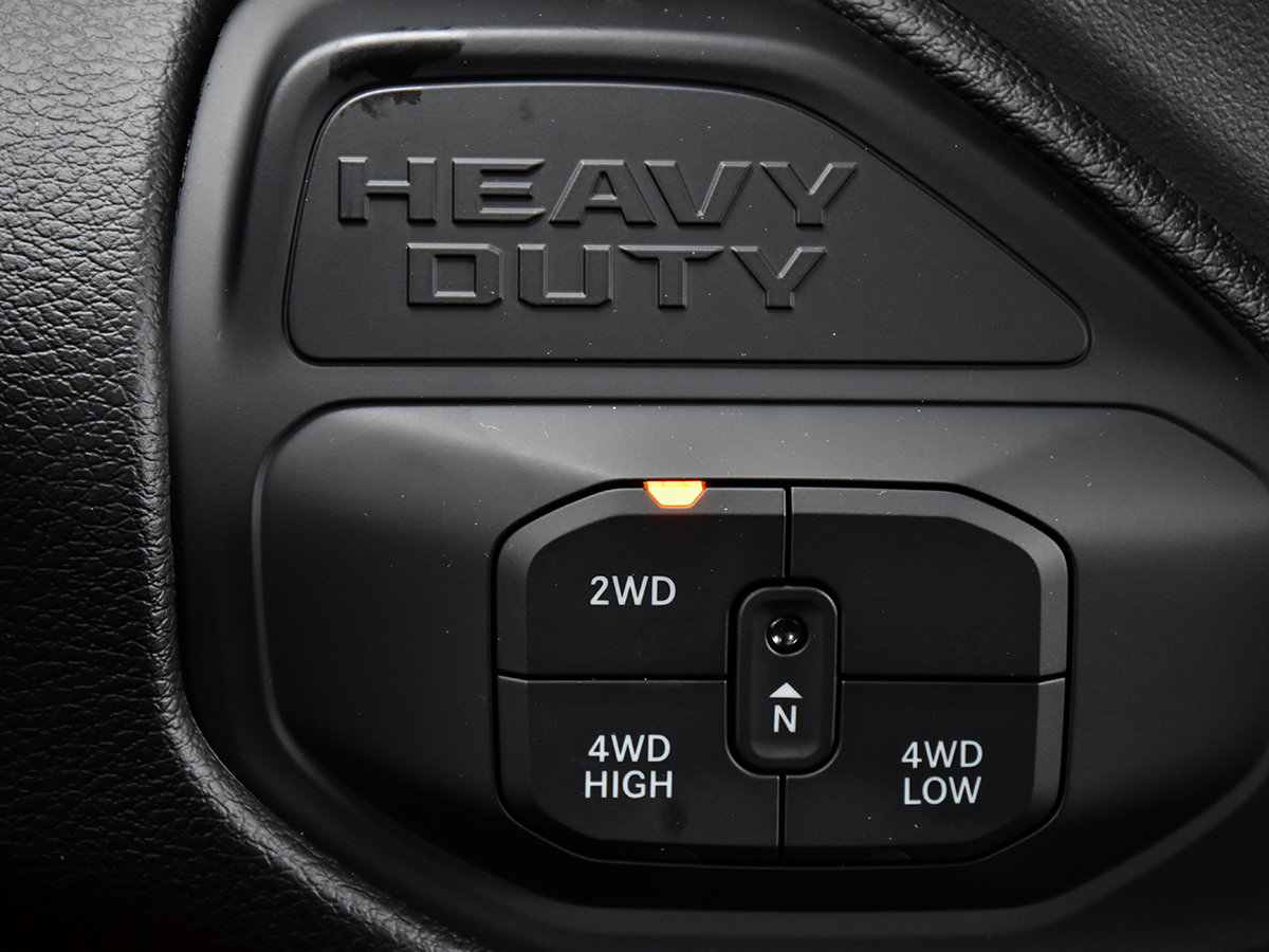 2026 Ram 2500 BIG HORN-18