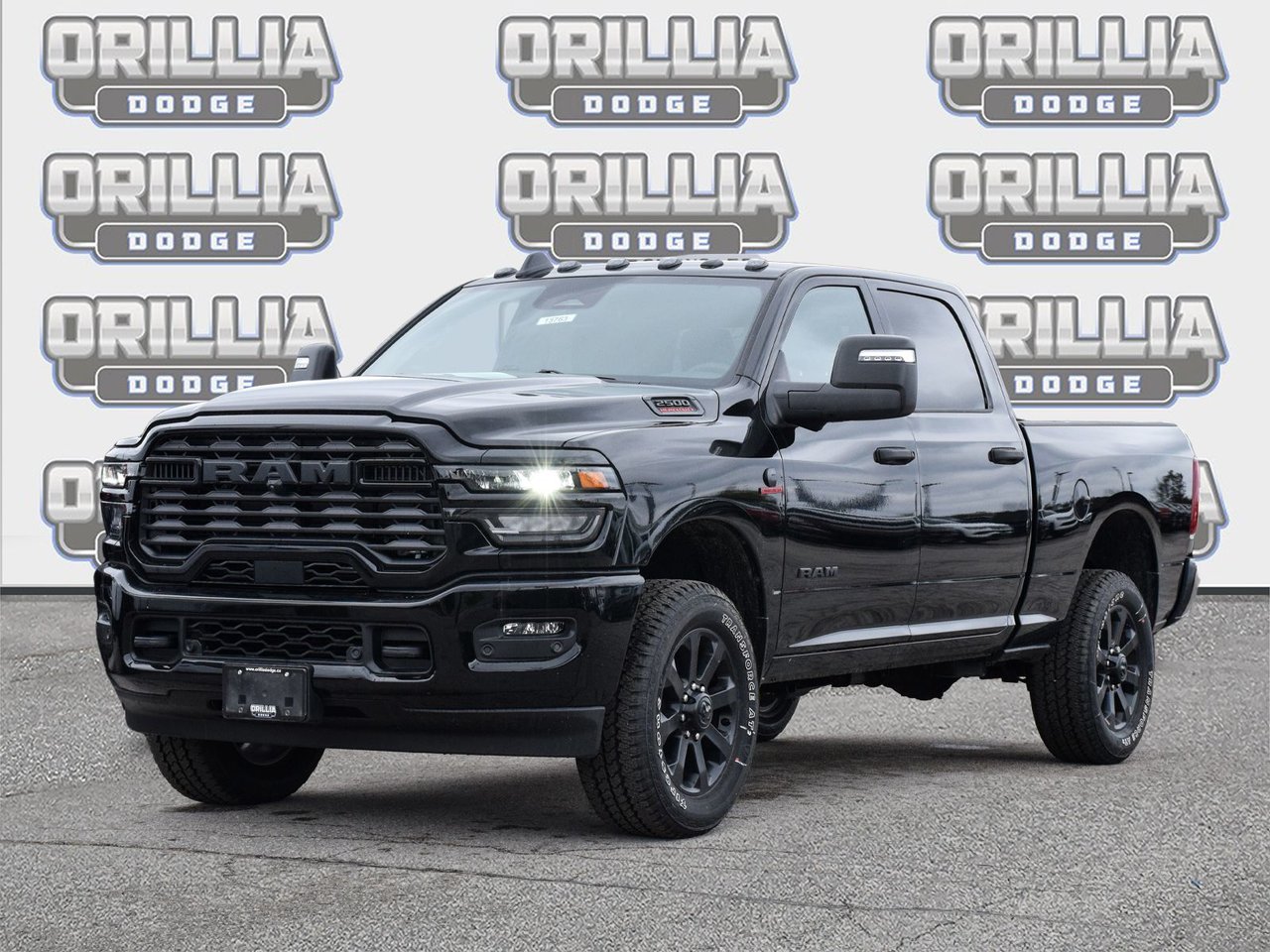 DIAMOND BLACK CRYSTAL PEARL 2026 RAM 2500 Pickup Truck Four-Wheel Drive Automatic