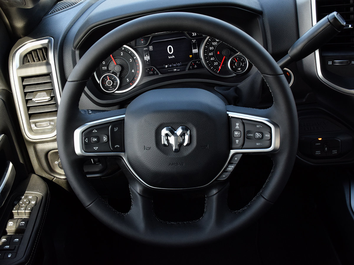 2026 Ram 2500 BIG HORN-13