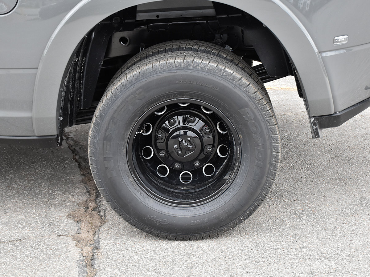 2026 Ram 3500 LIMITED-4