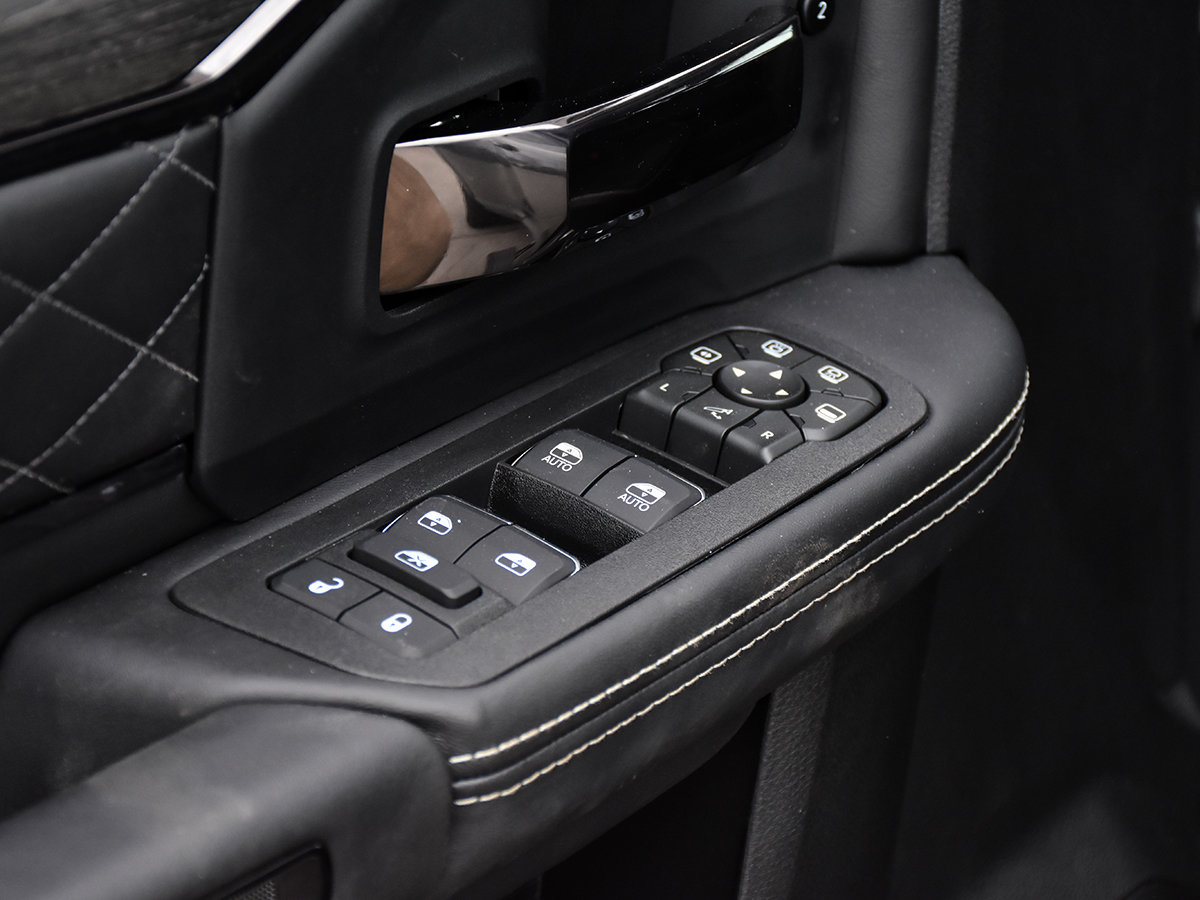2026 Ram 3500 LIMITED-9
