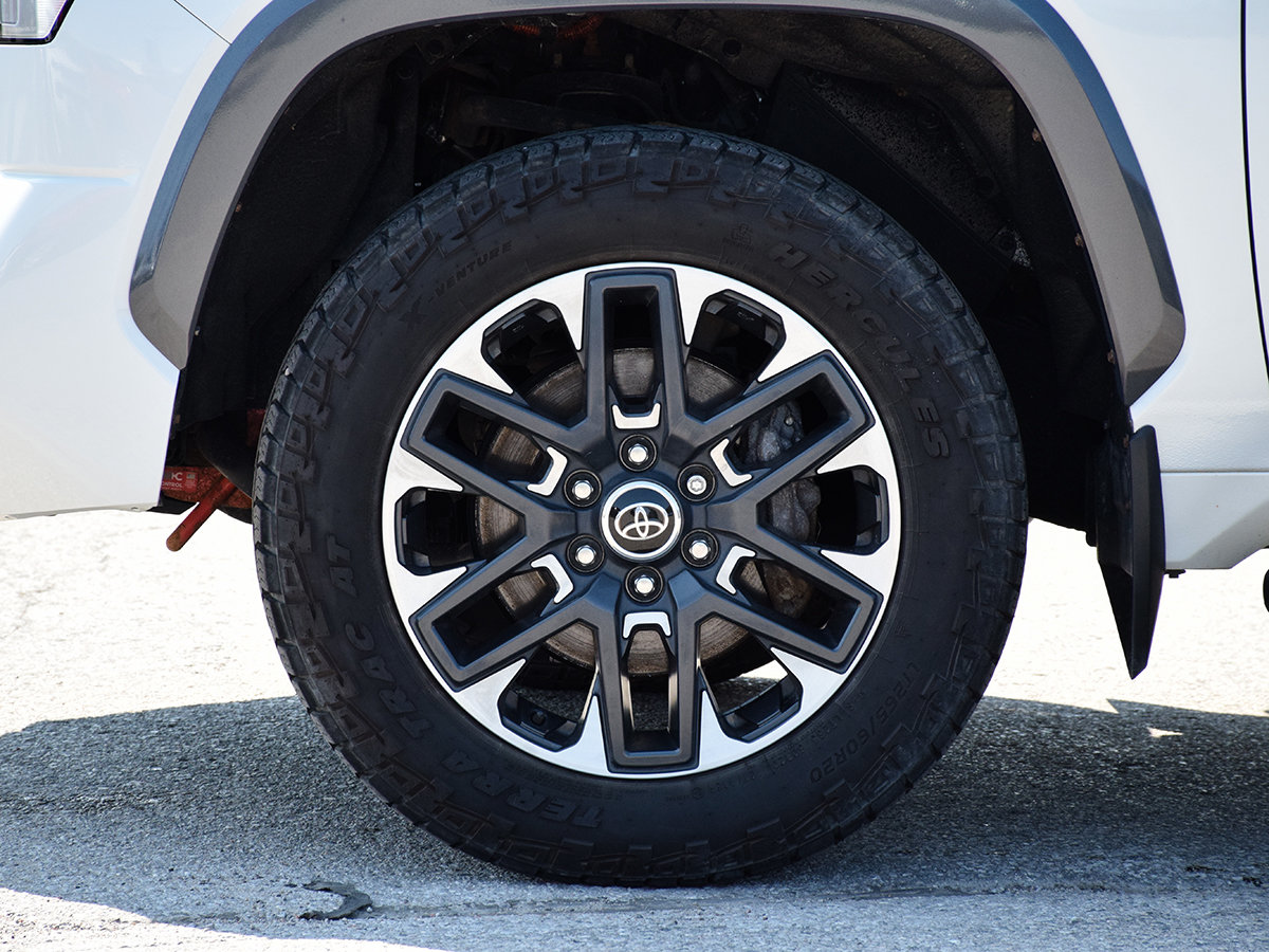2022 Toyota TUNDRA LIMITED HYBRID-5