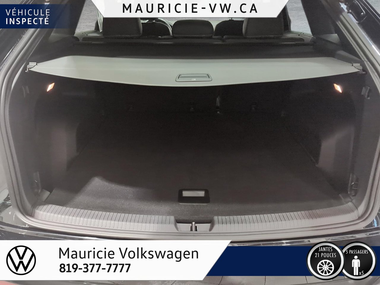 2022 Volkswagen Atlas Cross Sport Execline