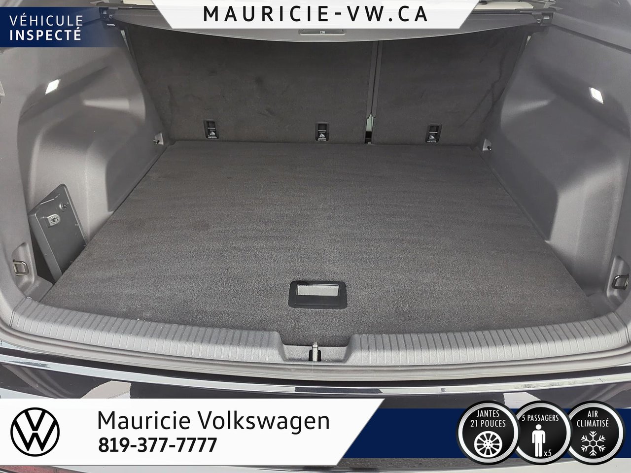 2025 Volkswagen Atlas Cross Sport Execline